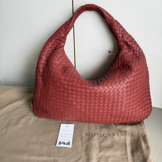 Bottega Veneta Veneta Hobo Medium Brick Red Intrecciato Leather Bag 47cm