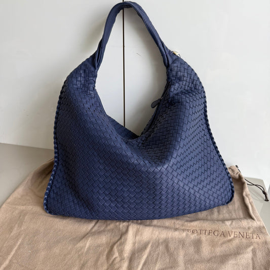 Bottega Veneta Veneta Hobo Maxi Navy Intrecciato Leather 51cm