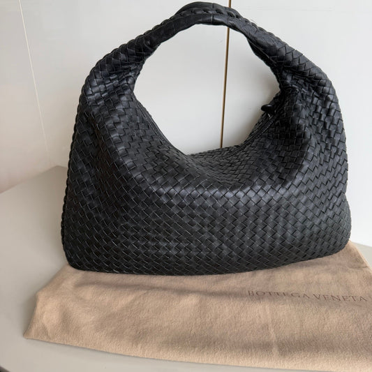 Bottega Veneta Intrecciato Hobo Bag Medium Black Leather 47cm