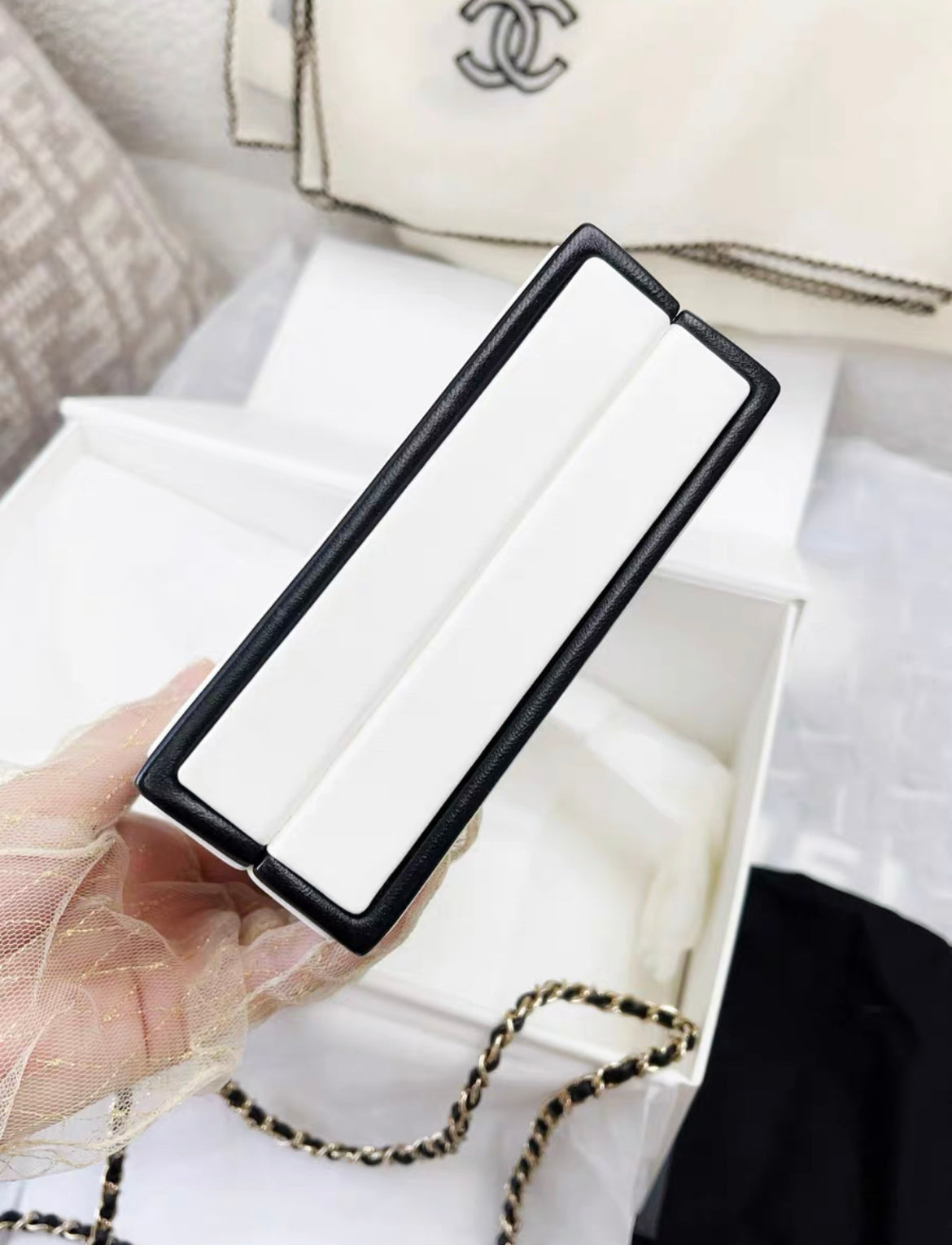 Chanel Luxury Leather Black Clutch Style 6 Rovelle Bags