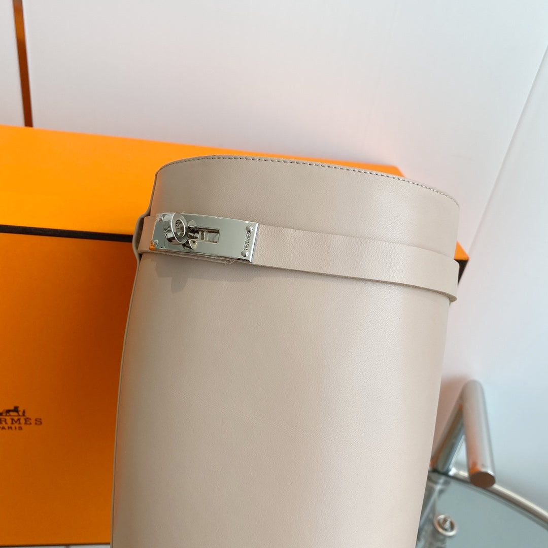 Hermes Boots