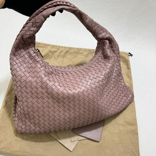 Bottega Veneta Veneta Leather Hobo Large Nude Dirty Pink 47cm Never Worn