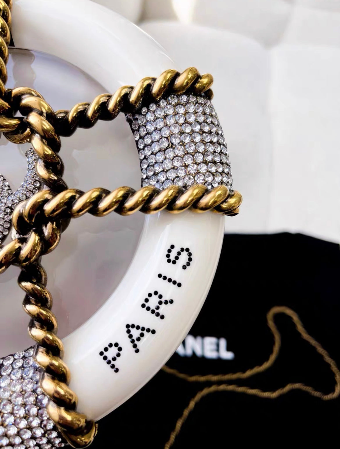 Chanel Luxury Leather Gold Handbag Rovelle Bags
