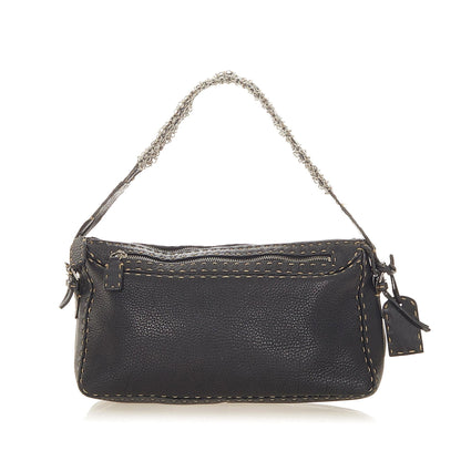 Fendi Selleria Leather Shoulder Bag (SHG-22496) Rovelle Bags