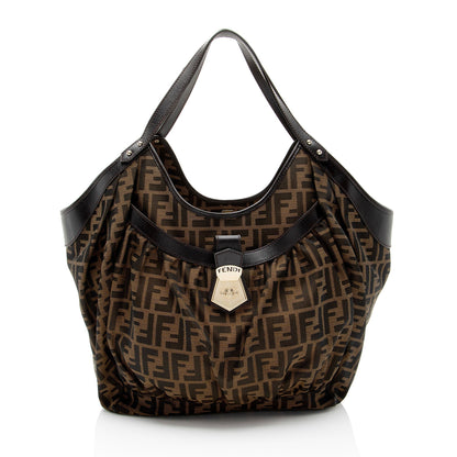 Fendi Zucca Chef Pocket Large Tote (SHF-8gWlAc) Rovelle Bags