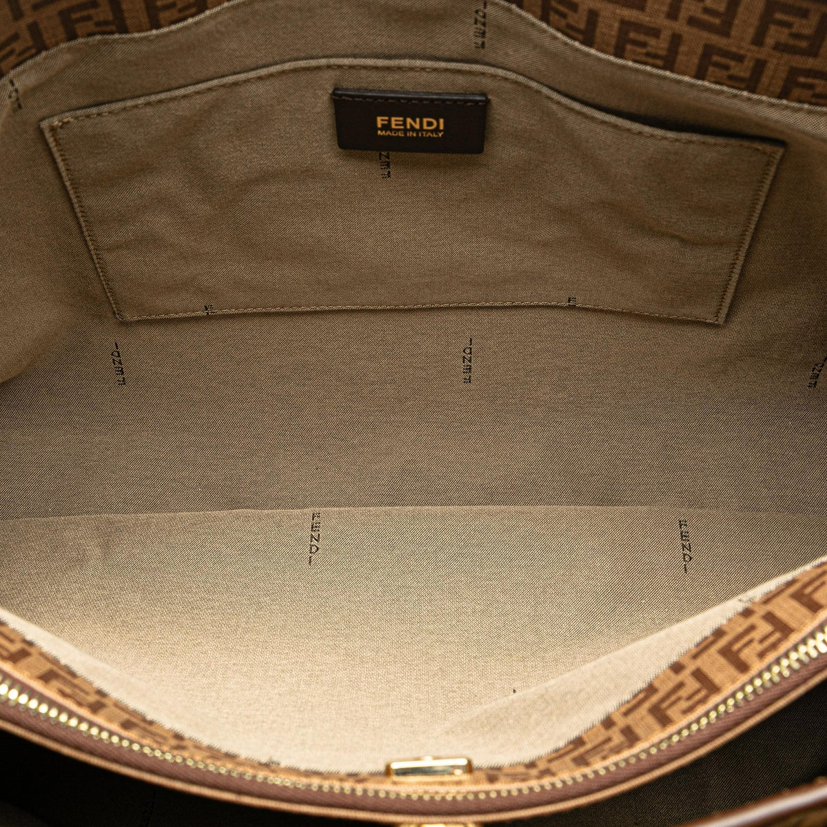 Fendi Zucchino Spalmati Tote (SHG-vMOHAy) Rovelle Bags