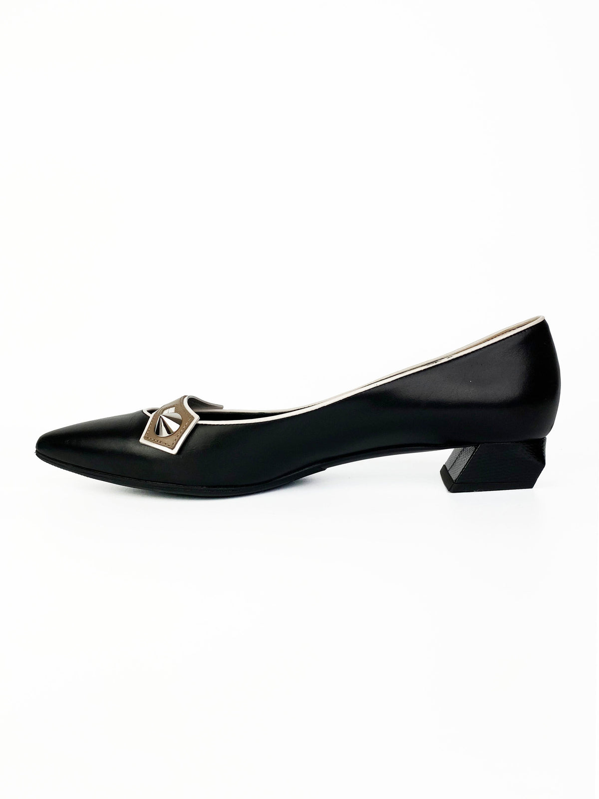Fendi Black Flats with Silver Studs 38.5 Rovelle Bags