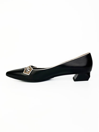 Fendi Black Flats with Silver Studs 38.5 Rovelle Bags