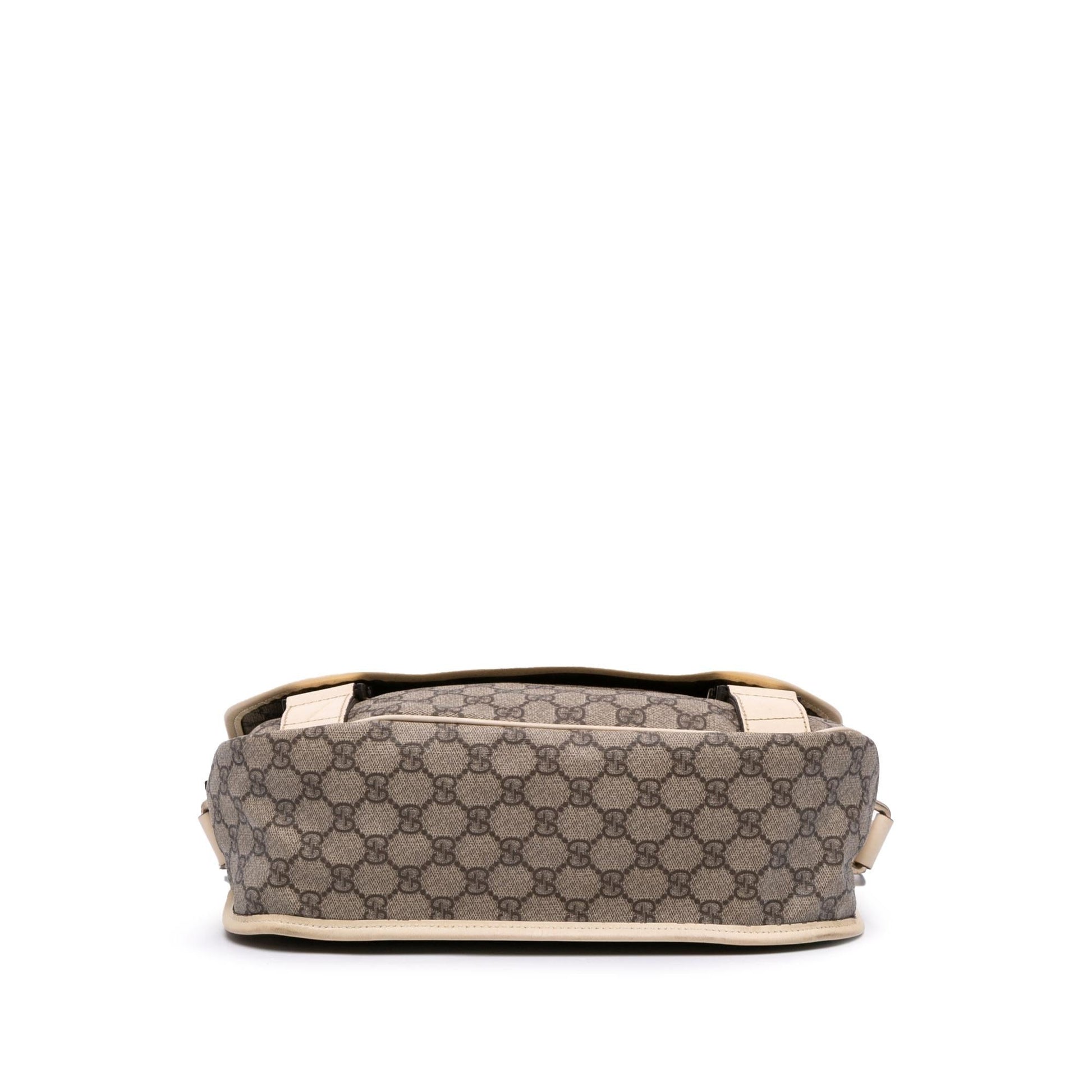 Gucci GG Supreme Crossbody Rovelle Bags