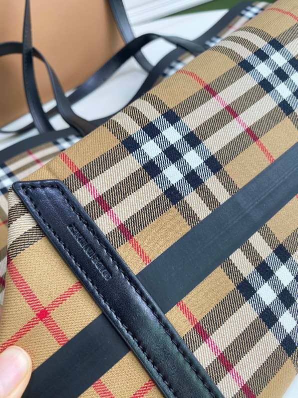 Burberry Giant Reversible Check Black Tote Bag