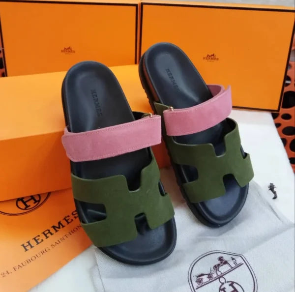 HERMES CHYPRE SANDAL Natural