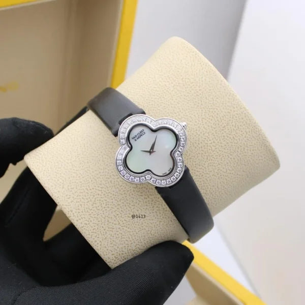 Van Cleef & Arpels Vintage Alhambra Women鈥檚 Watch