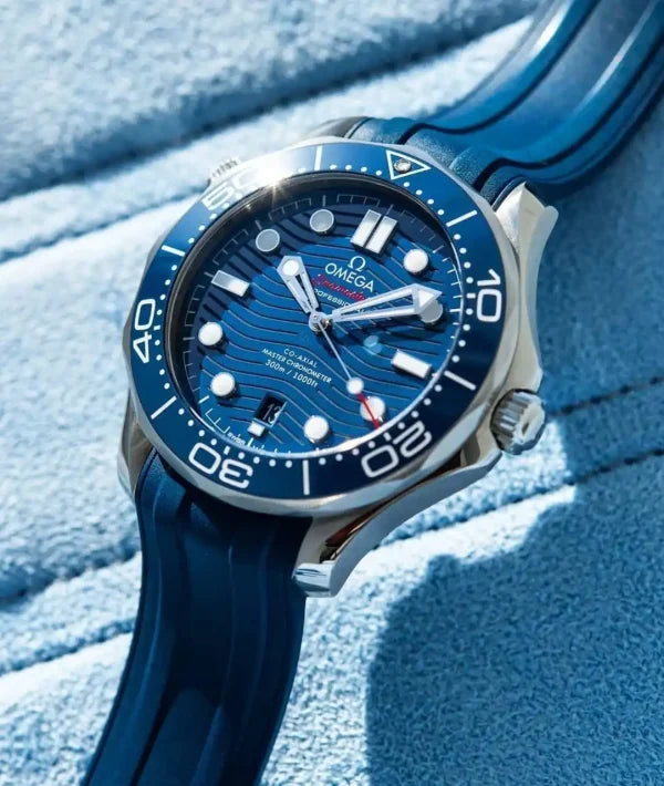 Omega Black Yellow Gold And Stainless Steel Seamaster Chronometer Men鈥檚 Watch