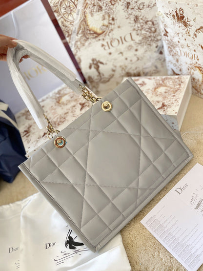 Dior Chain Leather Tote Bag Rovelle Bags