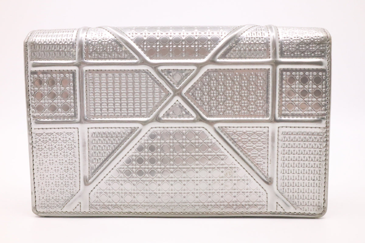 Dior Diorama Clutch on Chain in Silver Leather Rovelle Bags