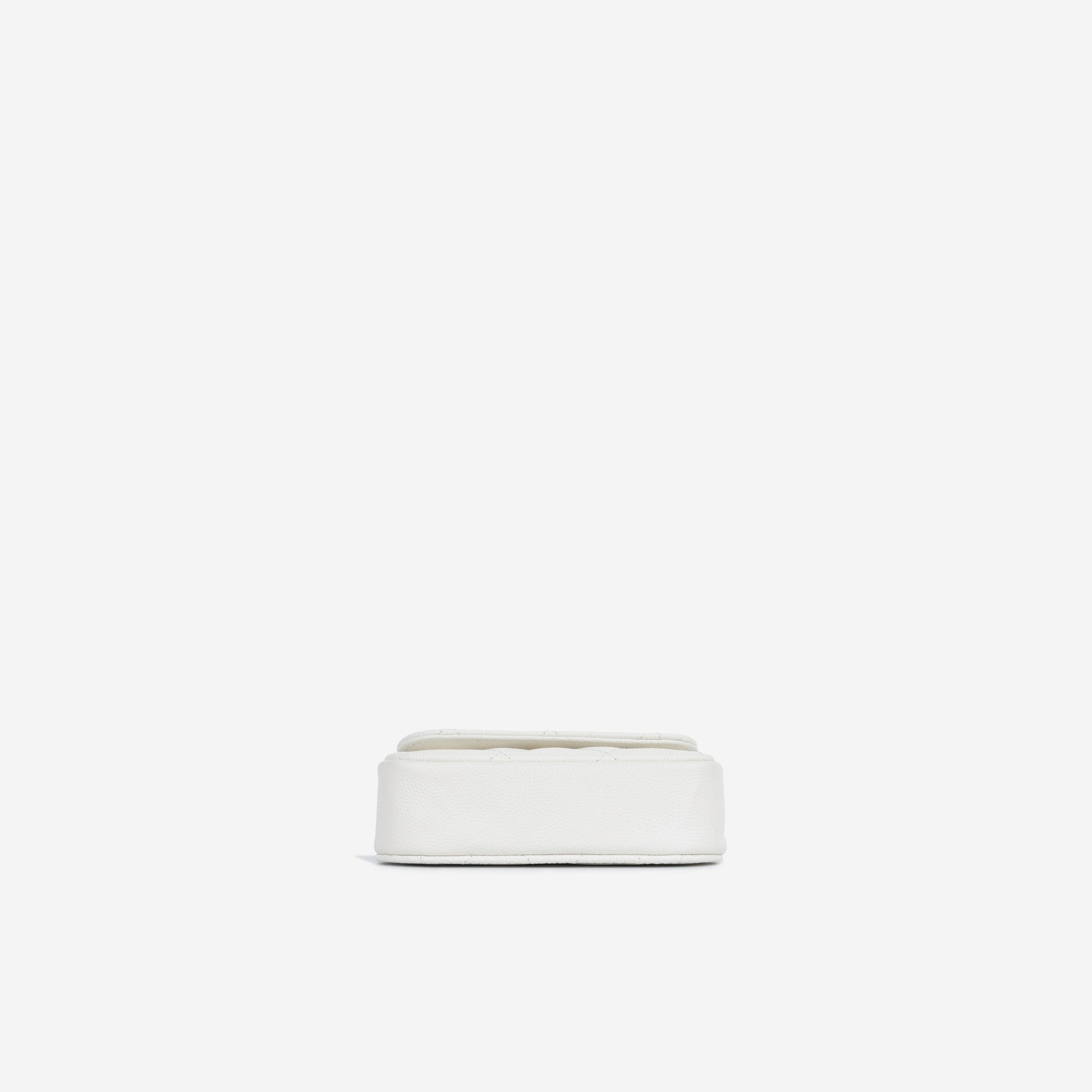 Chanel Luxury Lambskin Gold Clutch Rovelle Bags