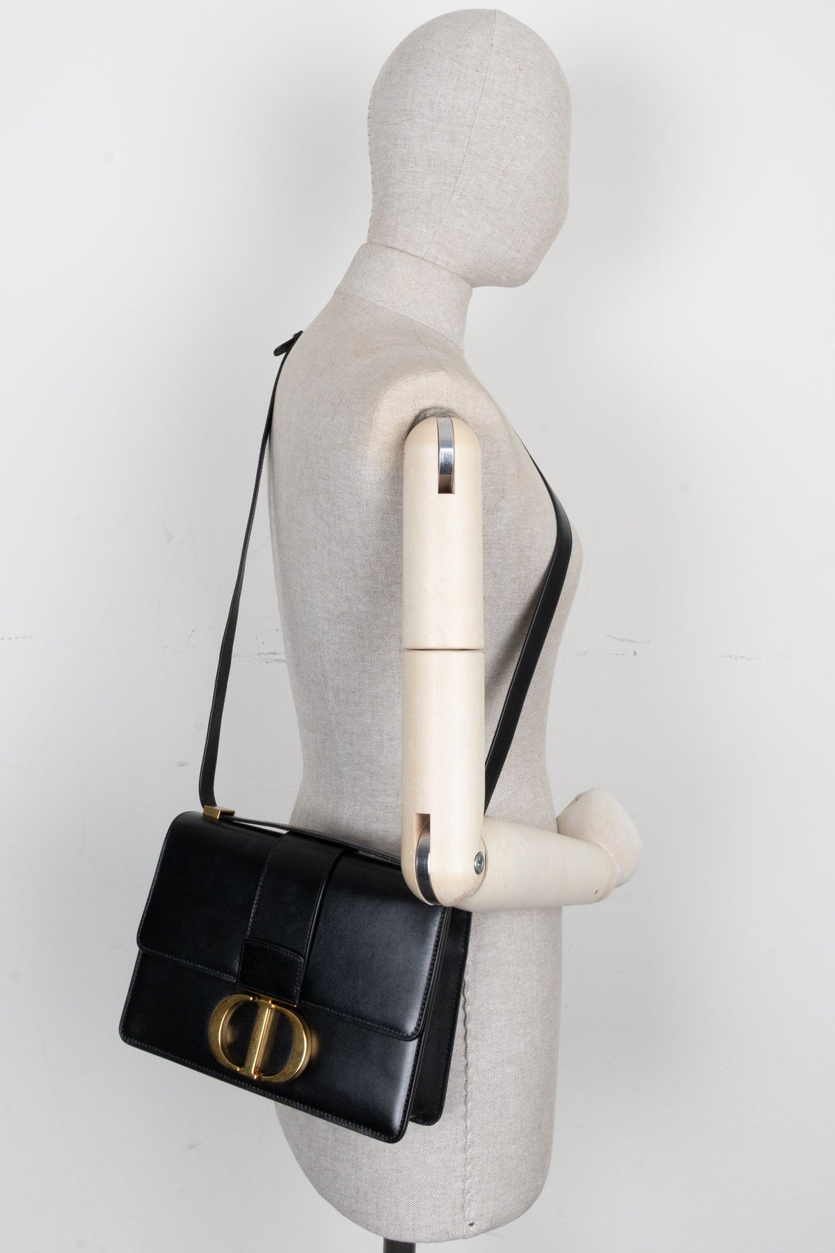 Christian Dior Montaigne 30 Crossbody Bag Black Rovelle Bags