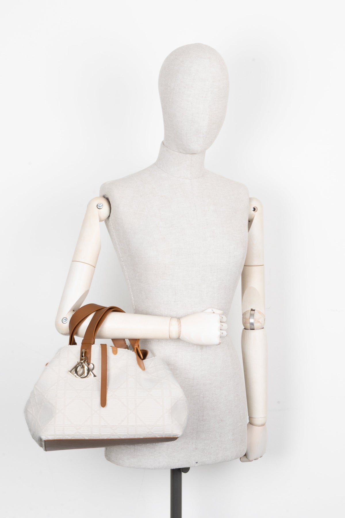 Christian Dior Medium Toujours Bag Macrocannage Canvas White Brown Rovelle Bags