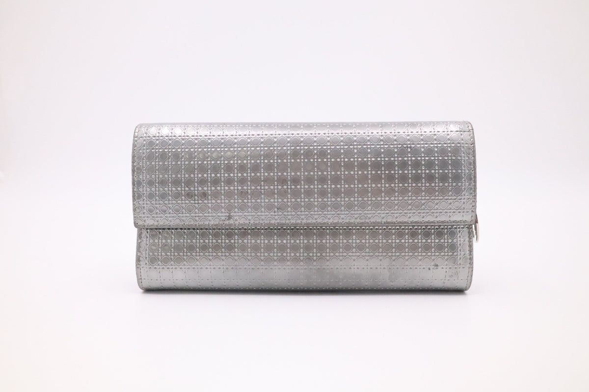 Dior Croisiere Wallet on Chain in Silver Micro-Cannage Leather Rovelle Bags