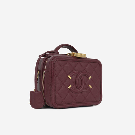 Chanel Vanity Caviar Black Clutch Rovelle Bags
