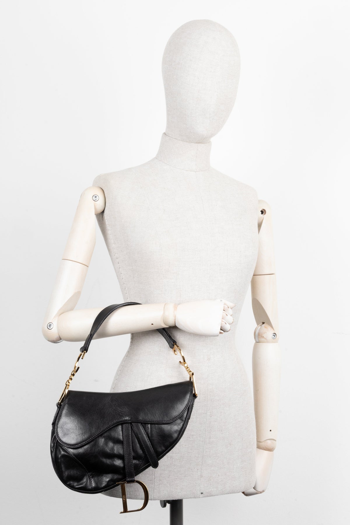 Dior Saddle Leather Crossbody Style 61 Rovelle Bags
