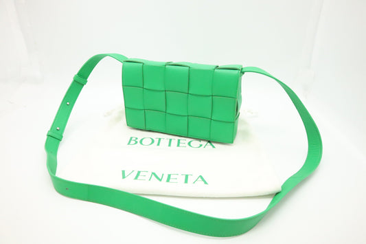 Bottega Veneta Cassette in Green Intrecciato Leather