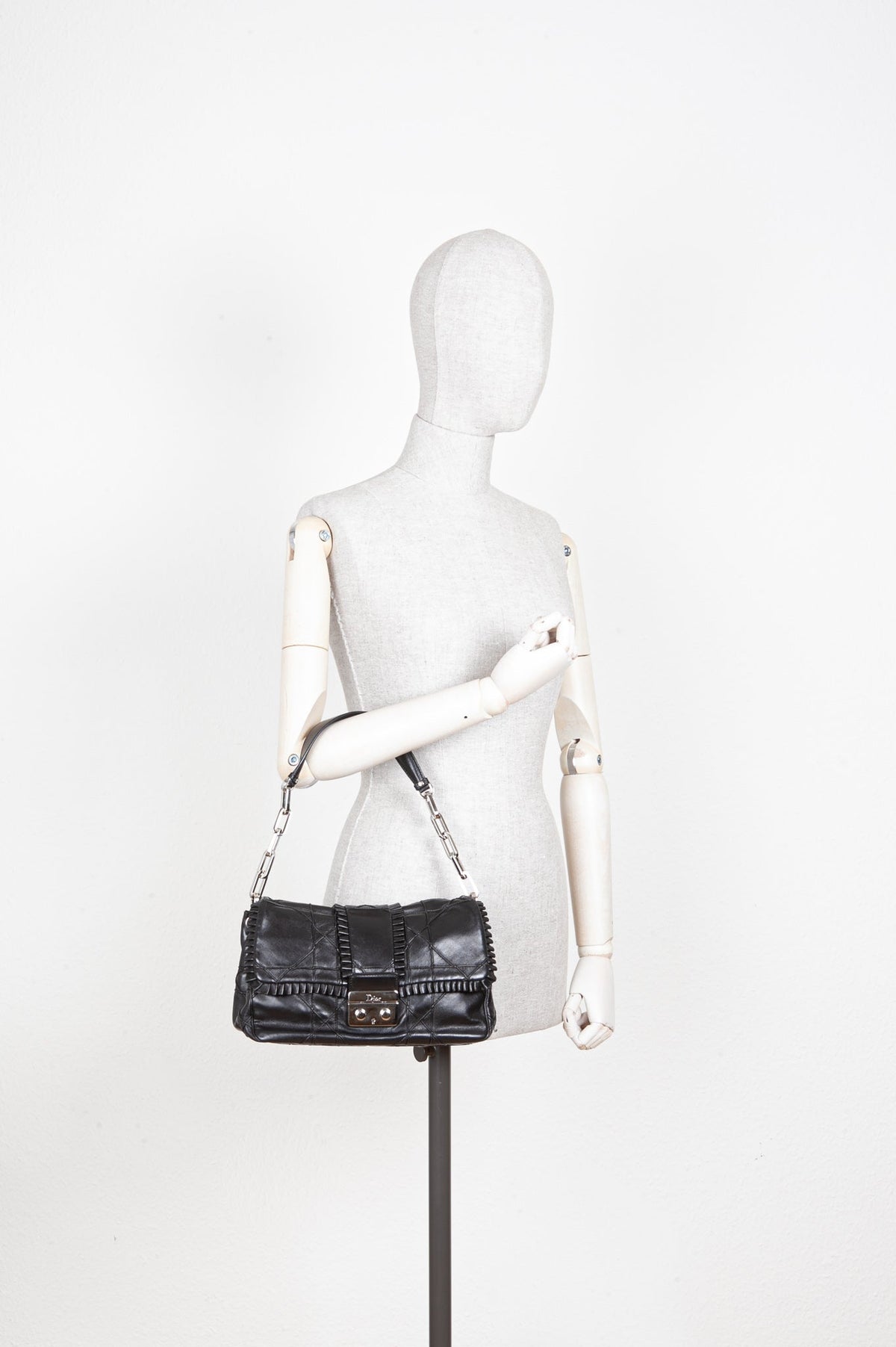 Dior Designer Handbag Rovelle Bags