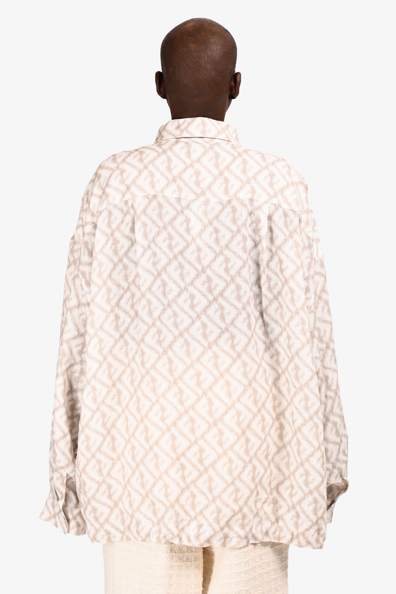 Fendi 2022 White/Beige Graphic Linen V-Neck Pocket Blo Size 42 w/ Tags Rovelle Bags