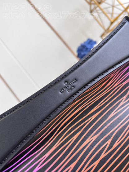 2023 Luxury VL  Cylindrical crossbody bag