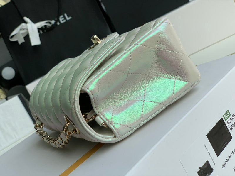 Chanel Luxury Handbag Style 606 Rovelle Bags