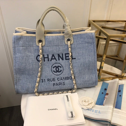 Chanel Luxury Handbag Style 557 Rovelle Bags