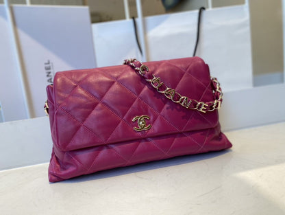 Chanel Luxury Handbag Style 601 Rovelle Bags
