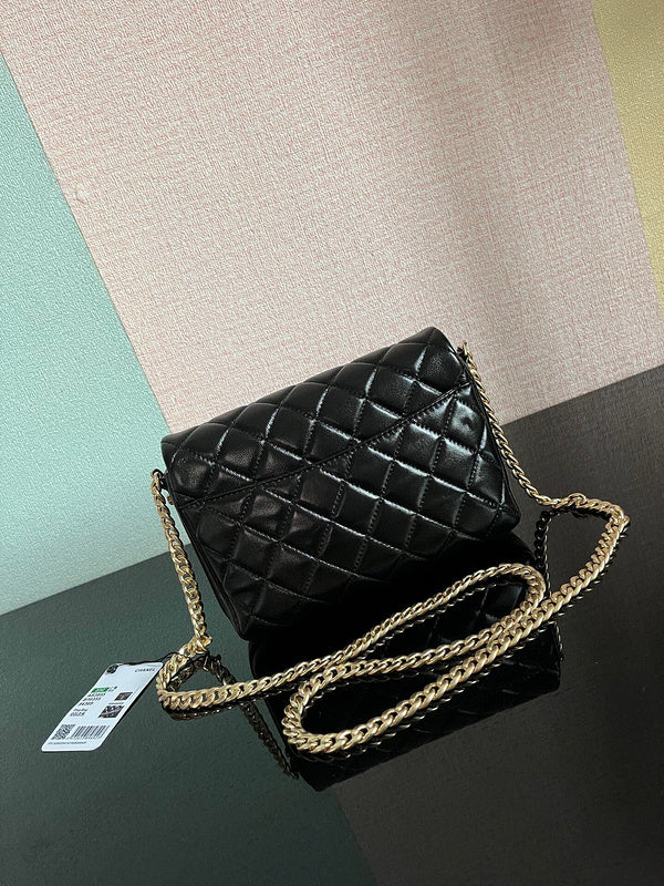Chanel Luxury Handbag Style 39 Rovelle Bags