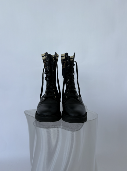 FENDI Tronchetto Knitted Combat Boots - FULL SET Rovelle Bags