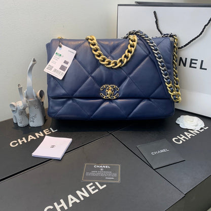 Chanel Luxury Handbag Style 583 Rovelle Bags