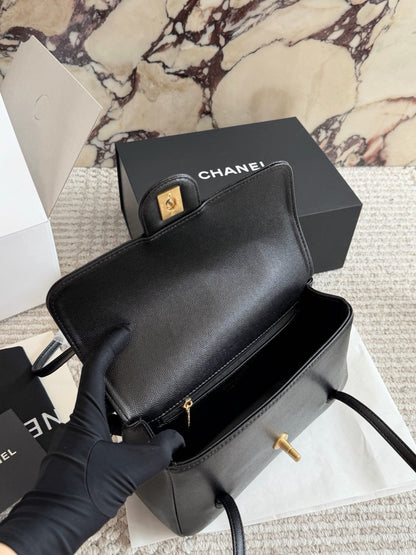 High-End Women's Fashion Handbags-2