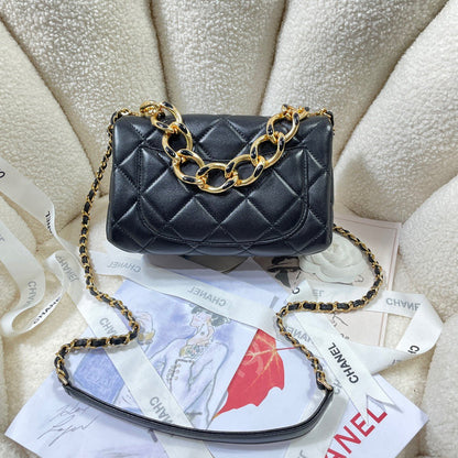 Chanel Luxury Handbag Style 431 Rovelle Bags
