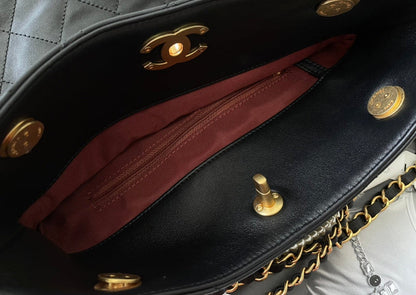 Chanel Luxury Handbag Style 618 Rovelle Bags
