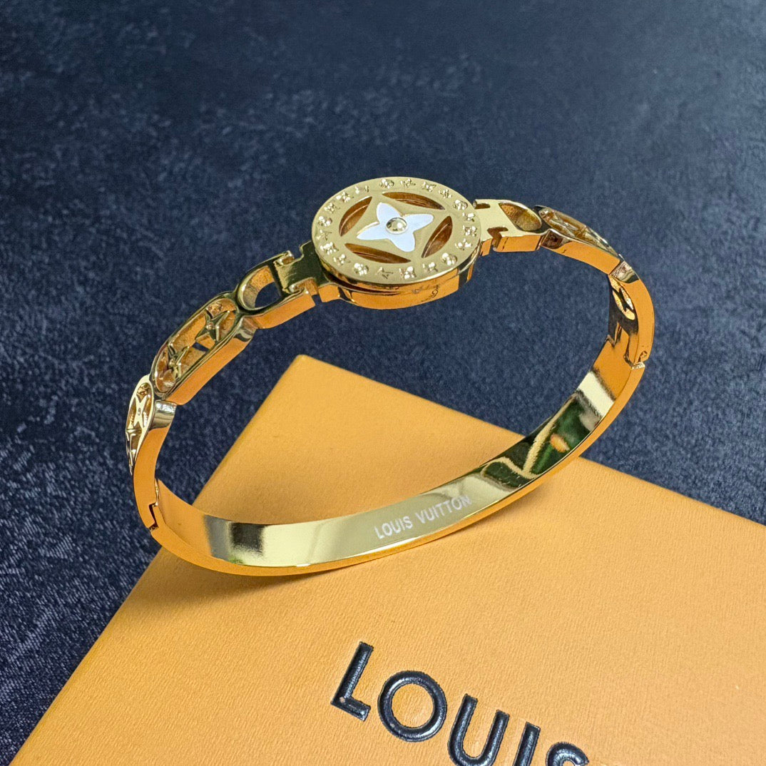 High-Quality Bracelets-20