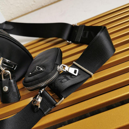 Prada Re-Edition 2005 Nylon Bag