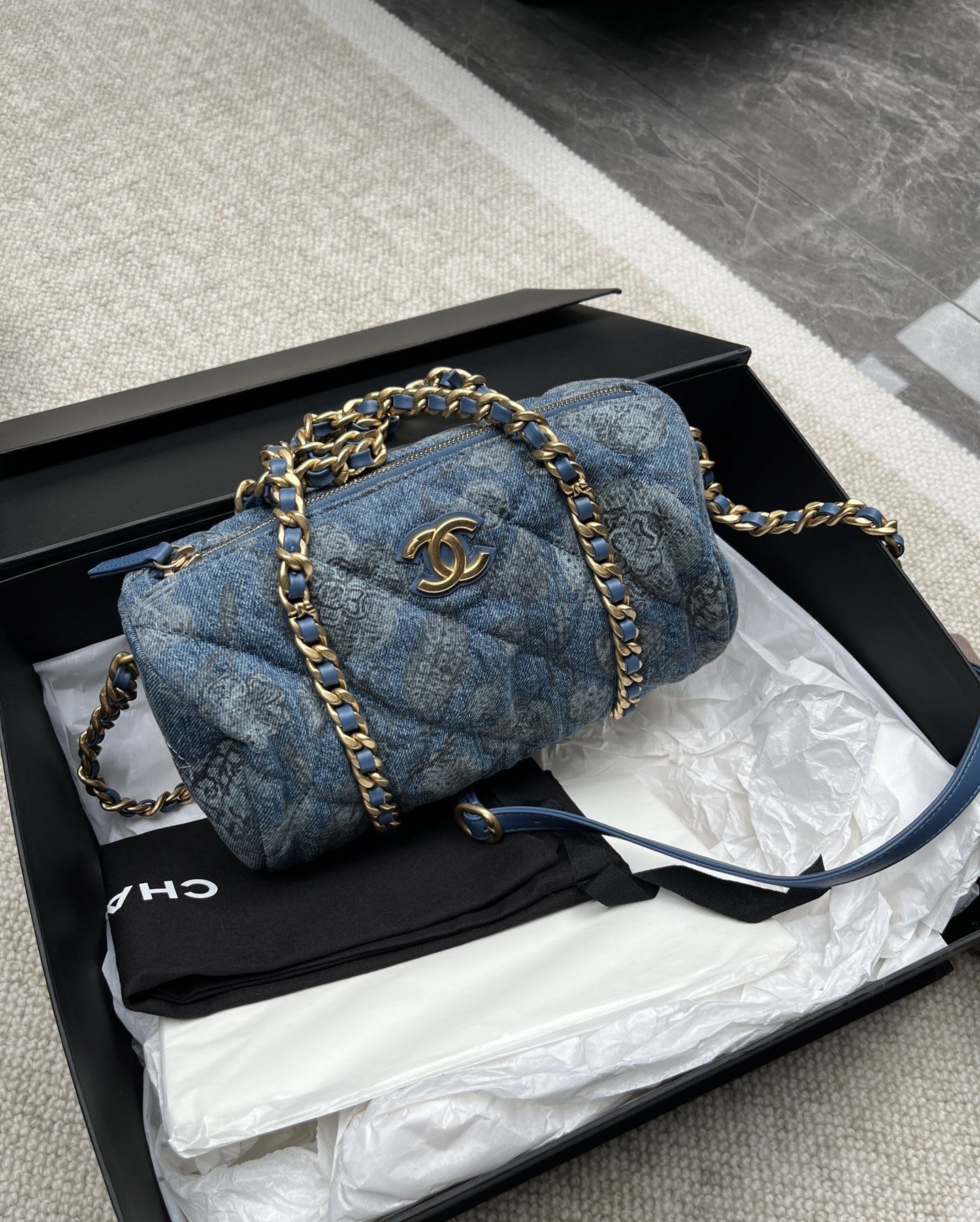 Chanel Luxury Leather Handbag Style 11 Rovelle Bags