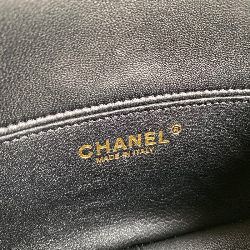 Chanel Luxury Handbag Style 653 Rovelle Bags