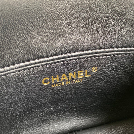Chanel Luxury Handbag Style 653 Rovelle Bags