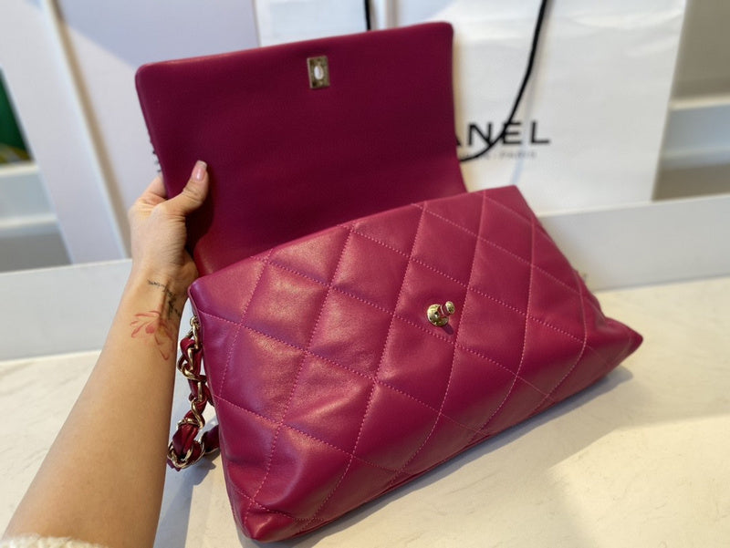 Chanel Luxury Handbag Style 601 Rovelle Bags