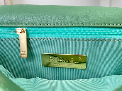Chanel Luxury Handbag Style 609 Rovelle Bags