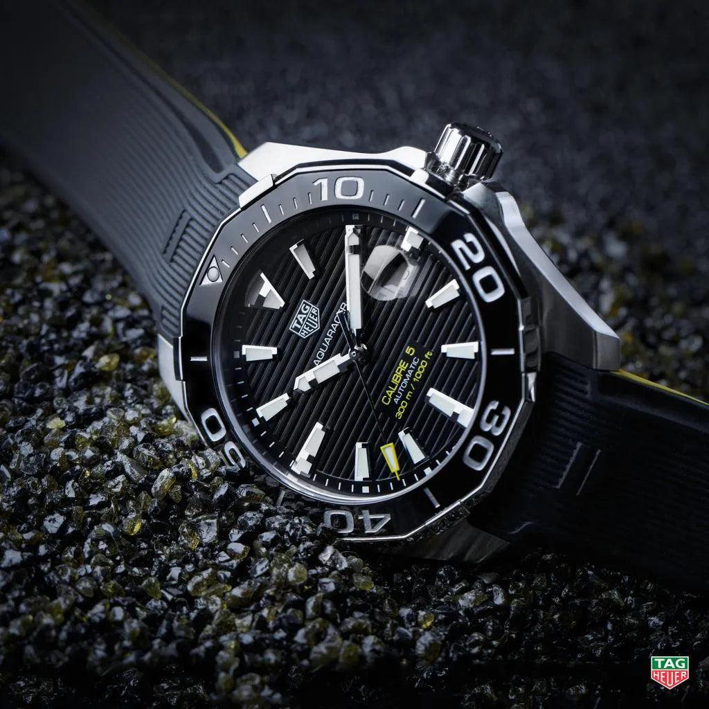 TAG Heuer Aquaracer Men鈥檚 Black Watch
