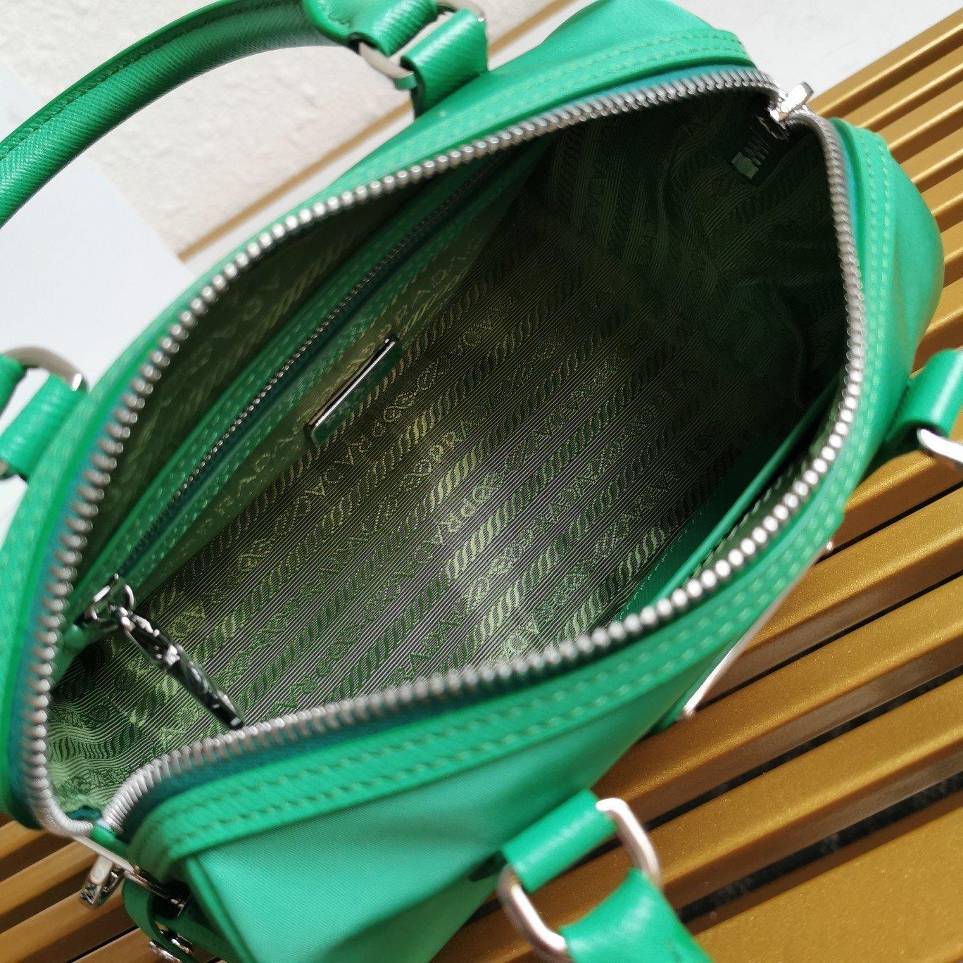Prada Re-Edition 2005 Nylon Bag