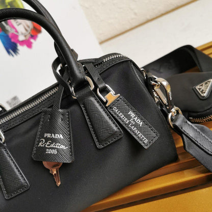 Prada Re-Edition 2005 Nylon Bag