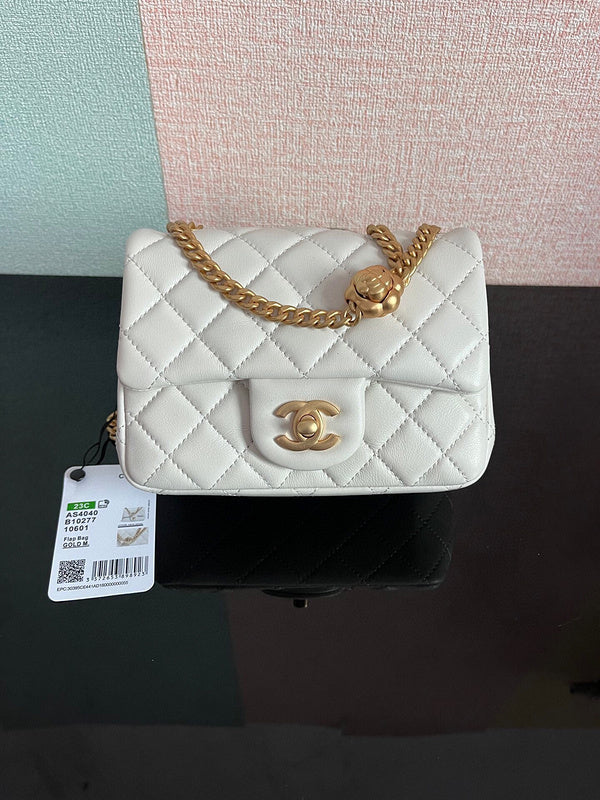 Chanel Luxury Handbag Style 66 Rovelle Bags