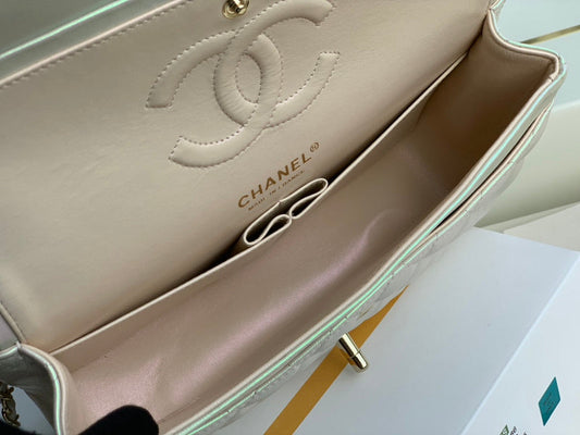 Chanel Luxury Handbag Style 586 Rovelle Bags